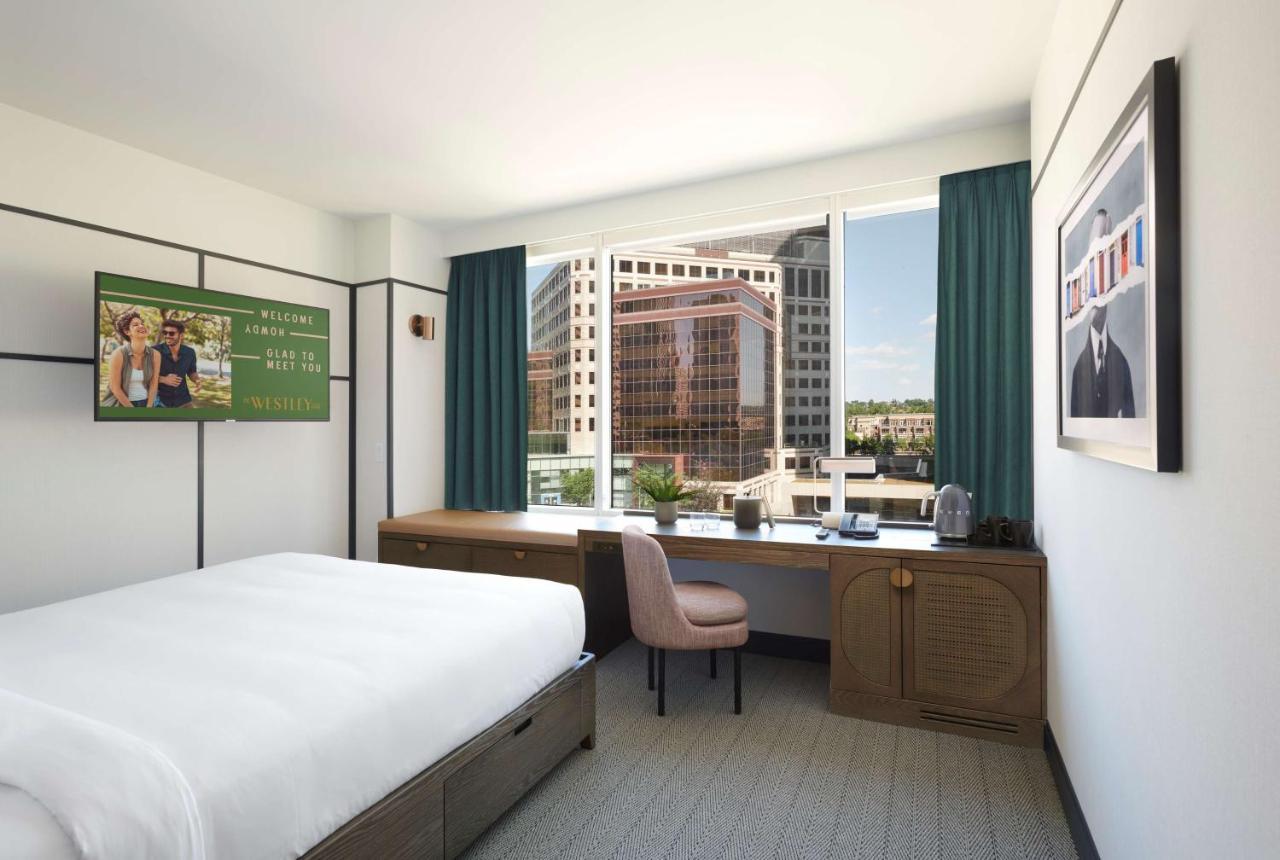 Hotel The Westley Calgary Downtown, Tapestry Collection By Hilton Extérieur photo
