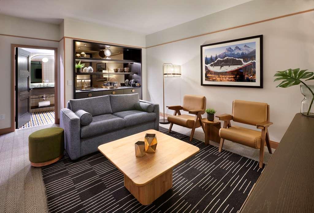 Hotel The Westley Calgary Downtown, Tapestry Collection By Hilton Chambre photo